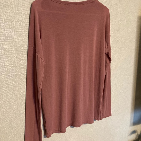 Express One Eleven Lace Up V Neck Top - Picture 4 of 7